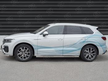 30 649 р. Защита порогов (Ø120х60 мм с проступью, нержавейка) Russtal Volkswagen Touareg CR (2018-2025)  с доставкой в г. Тамбов. Увеличить фотографию 3